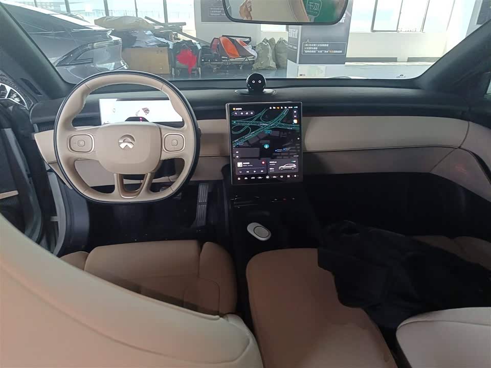 NIO ET5T