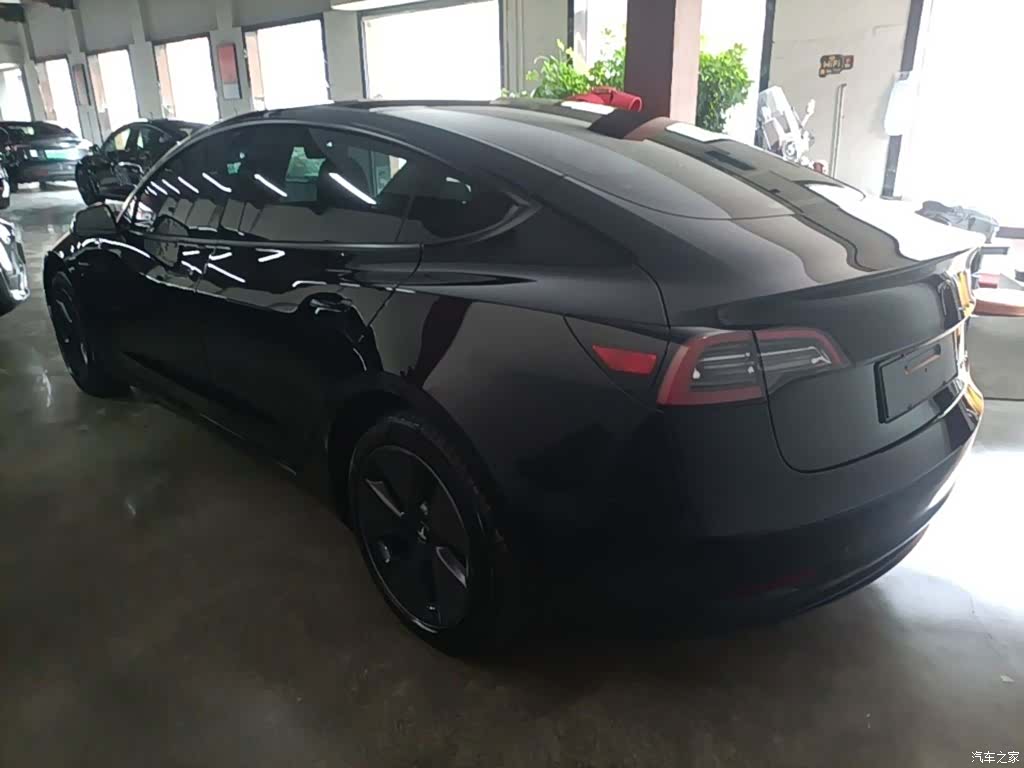 Tesla Model 3, 2021 все фото