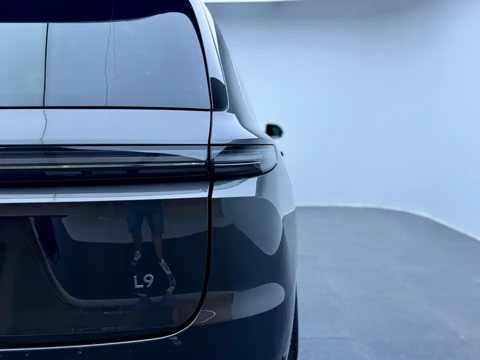 Li Auto Ideal L9