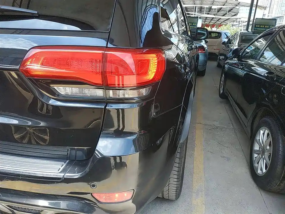 Jeep Grand Cherokee Jeep Grand Cherokee