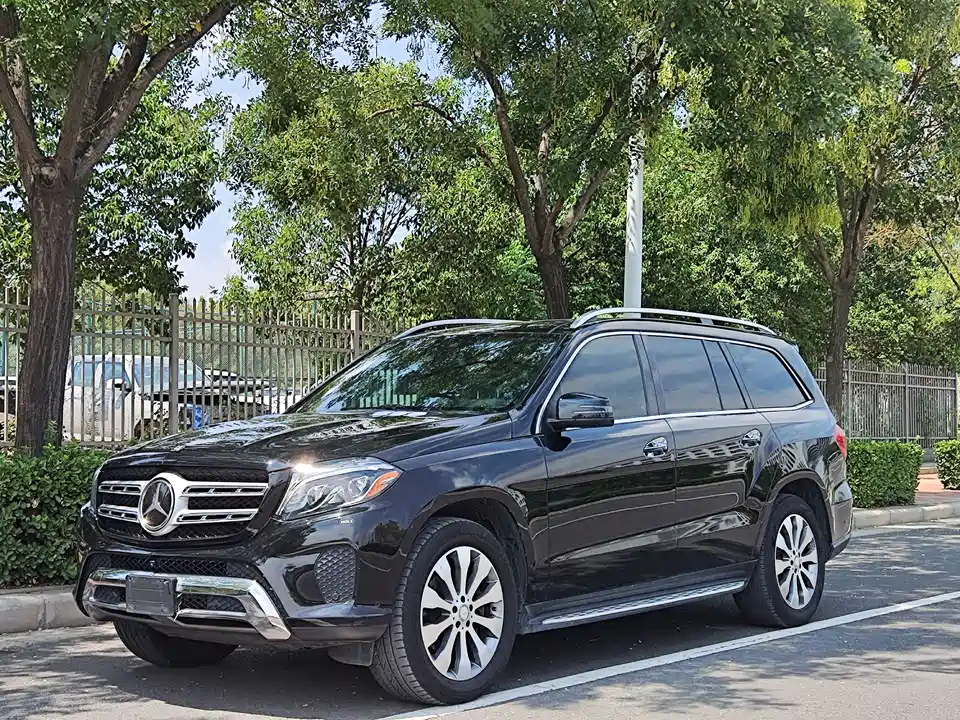 Mercedes-Benz GLS Mercedes-Benz GLS