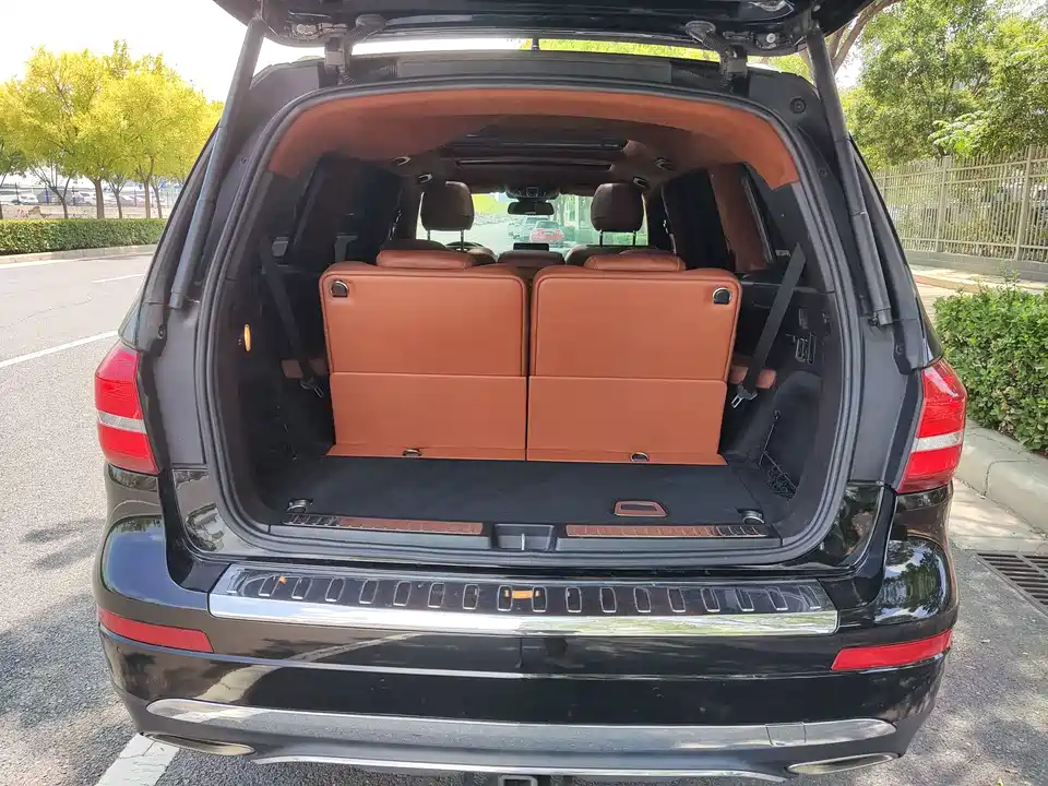 Mercedes-Benz GLS Mercedes-Benz GLS