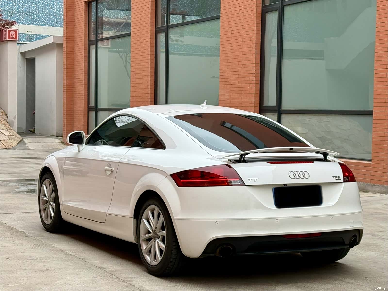 Audi TT, 2012 6