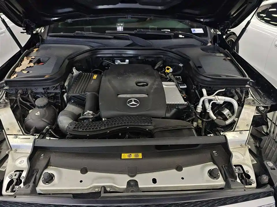 Mercedes-Benz GLC Mercedes-Benz GLC