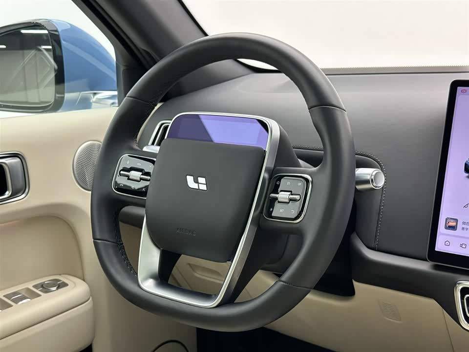 Li Auto Ideal L7