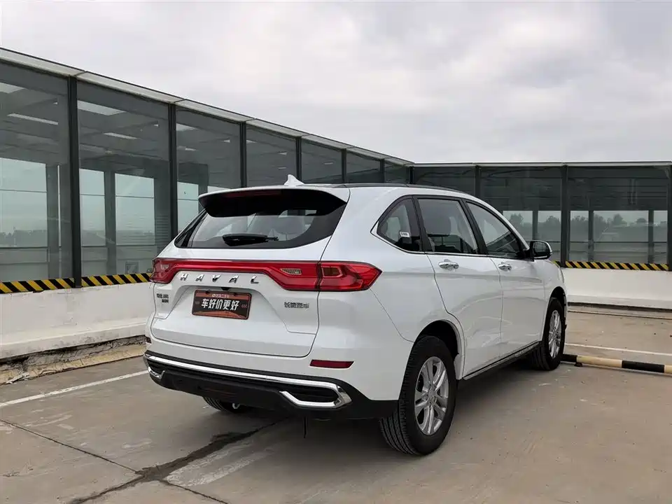 Haval M6