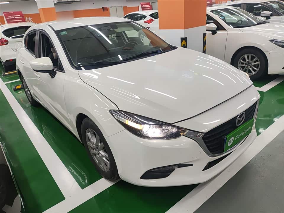 Mazda 3 Angkesaila