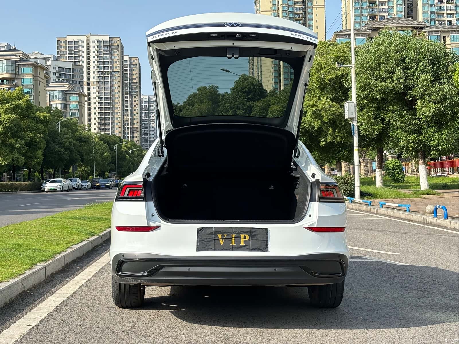 Volkswagen Lamando, 2024 8
