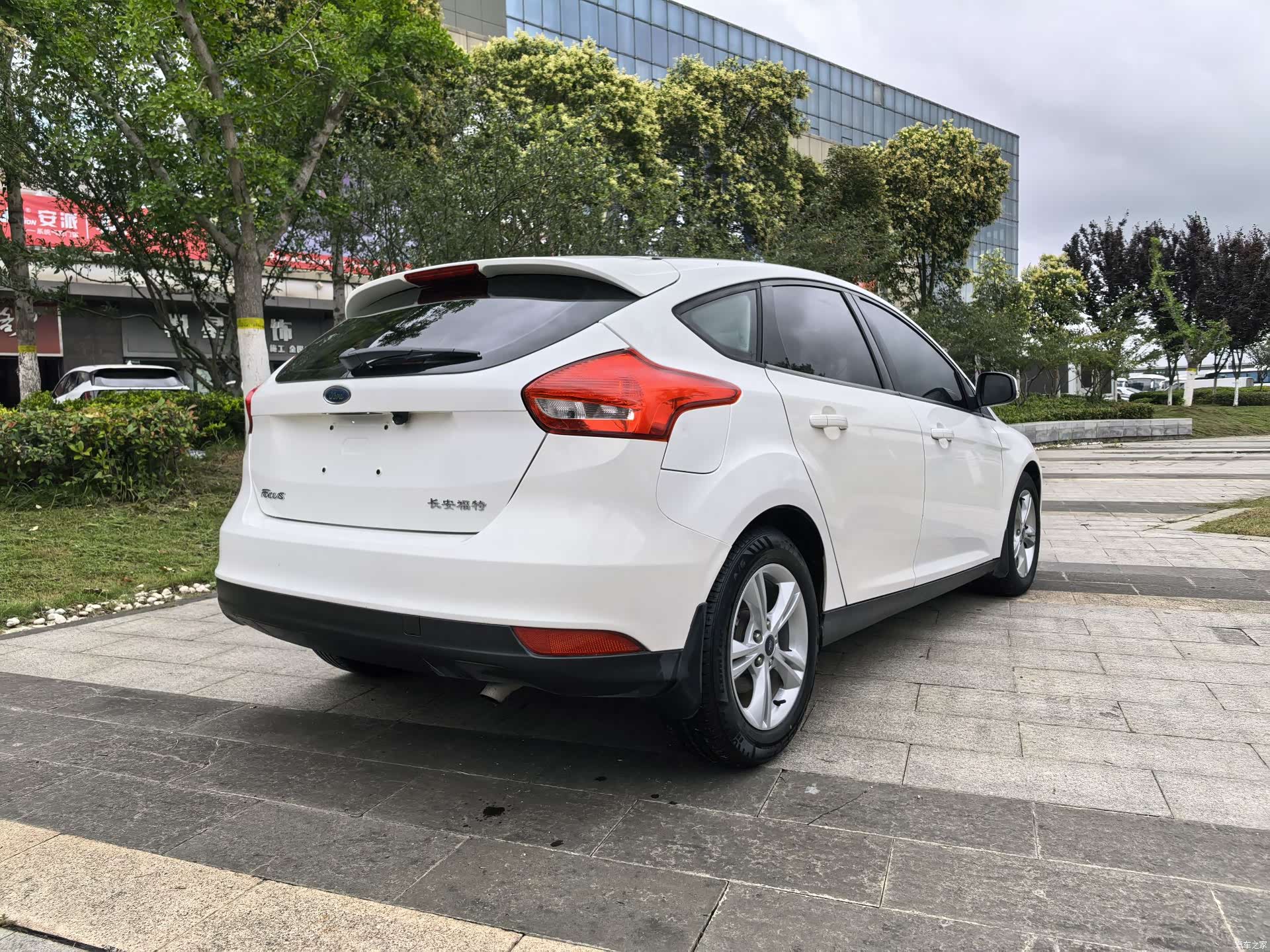 Ford Focus, 2016 8