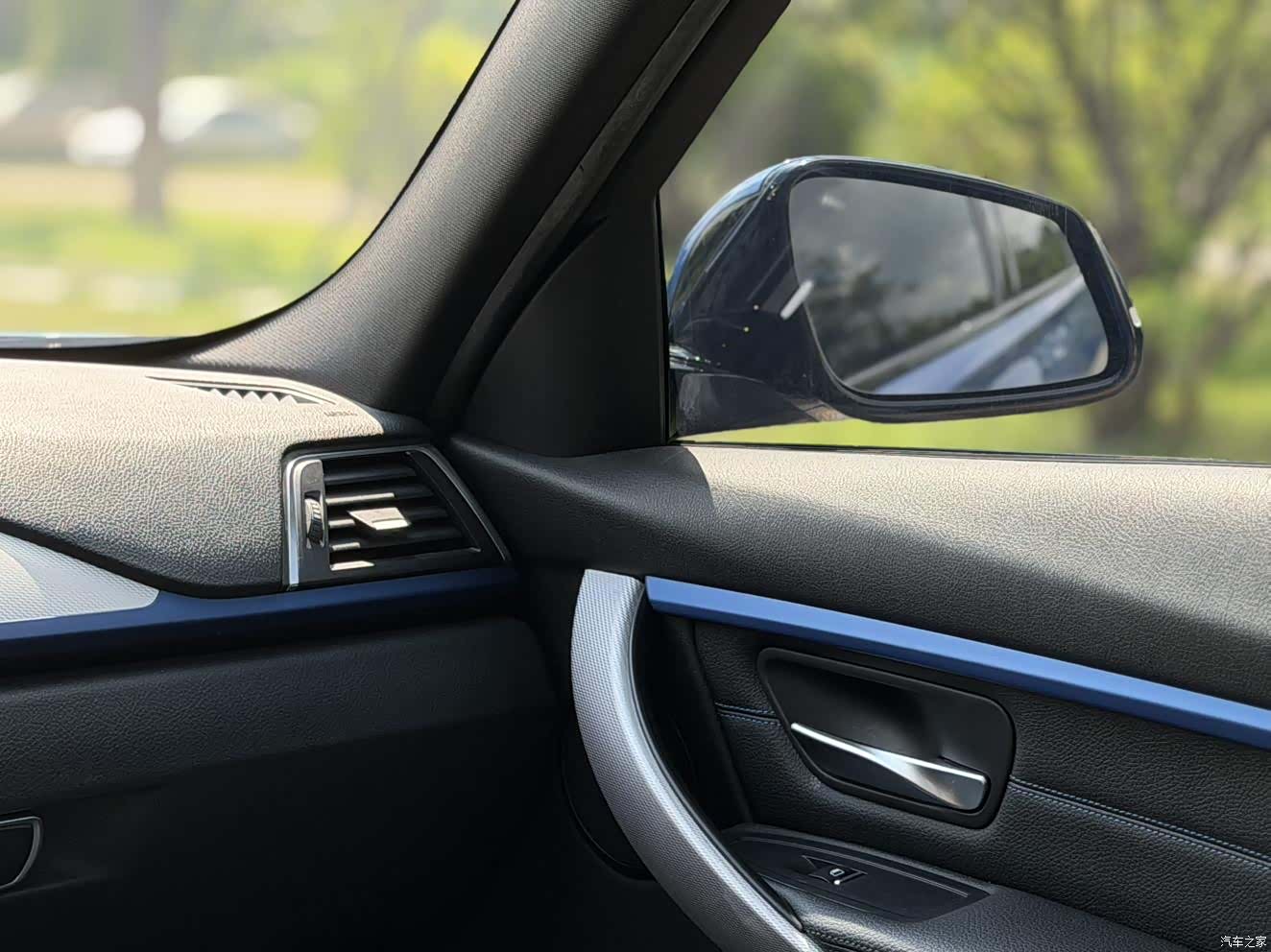BMW 3 Series, 2019 12
