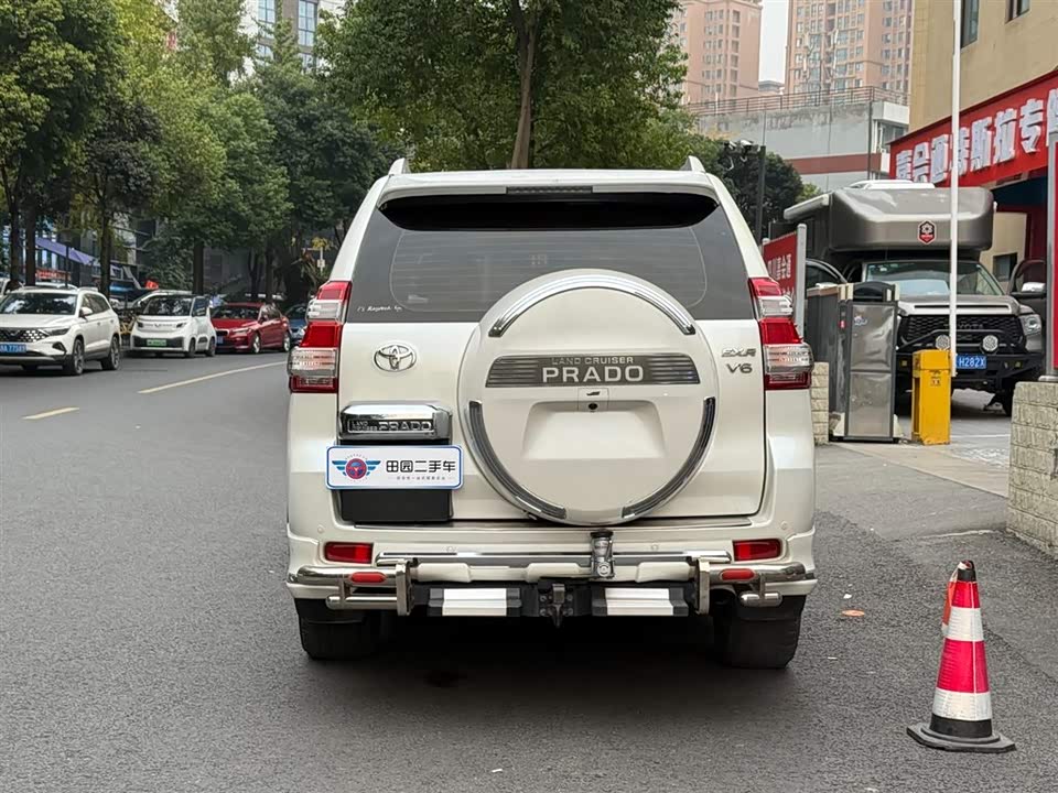 Toyota Prado