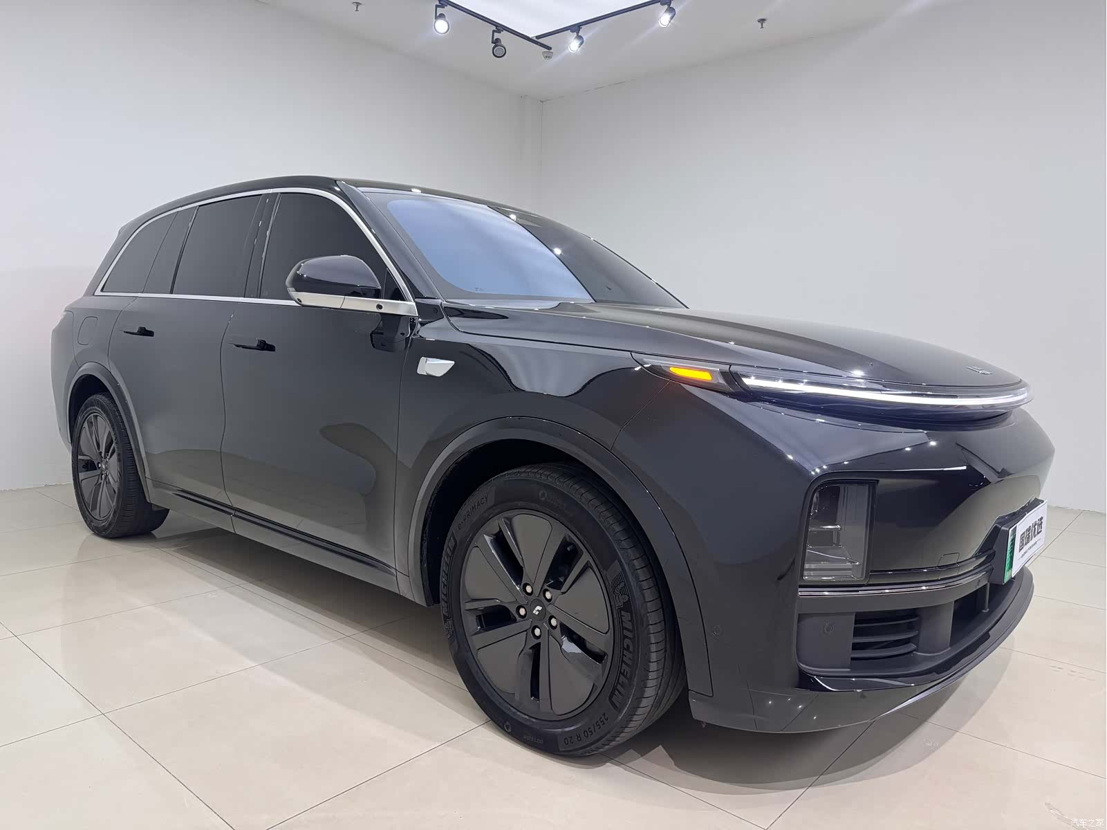 Li Auto L8, 2024 3