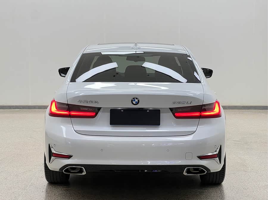 BMW 3 Series 2019, фото 6