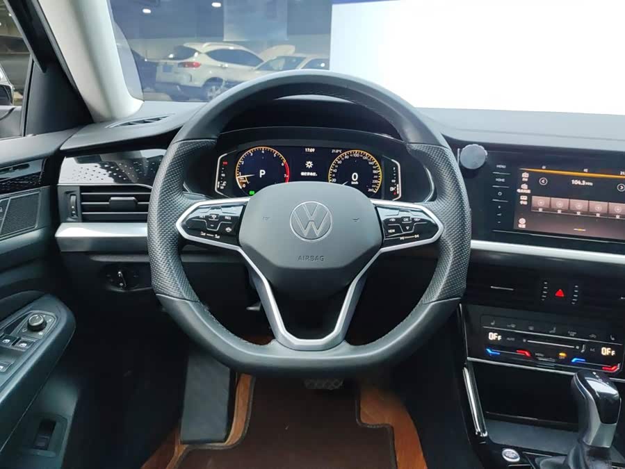 Volkswagen Passat 2023, фото 15