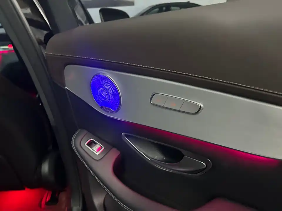 Mercedes-Benz GLC Mercedes-Benz GLC