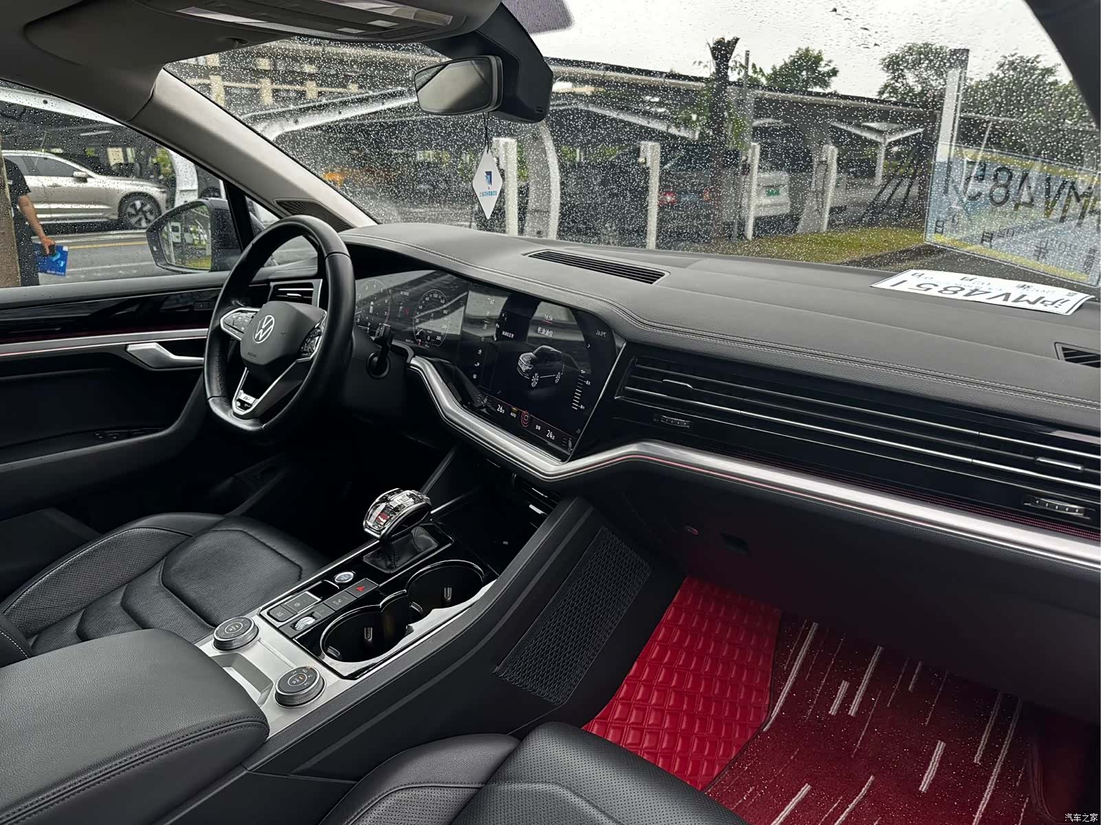 Volkswagen Touareg, 2022 19