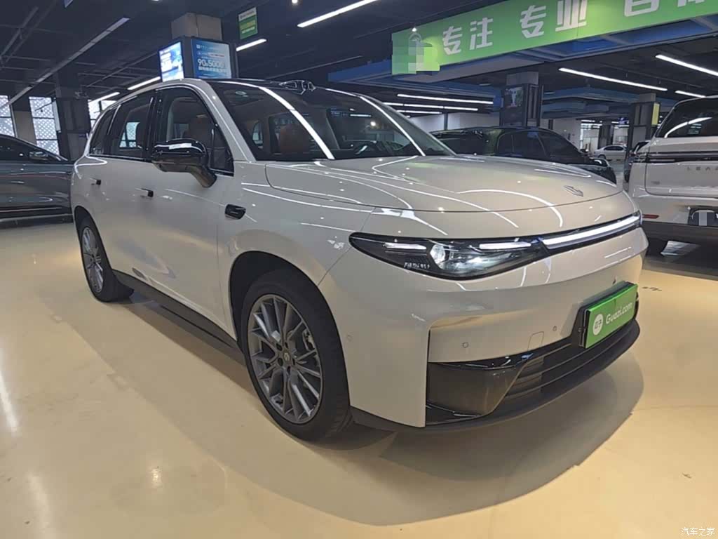 Leapmotor C10, 2025 4