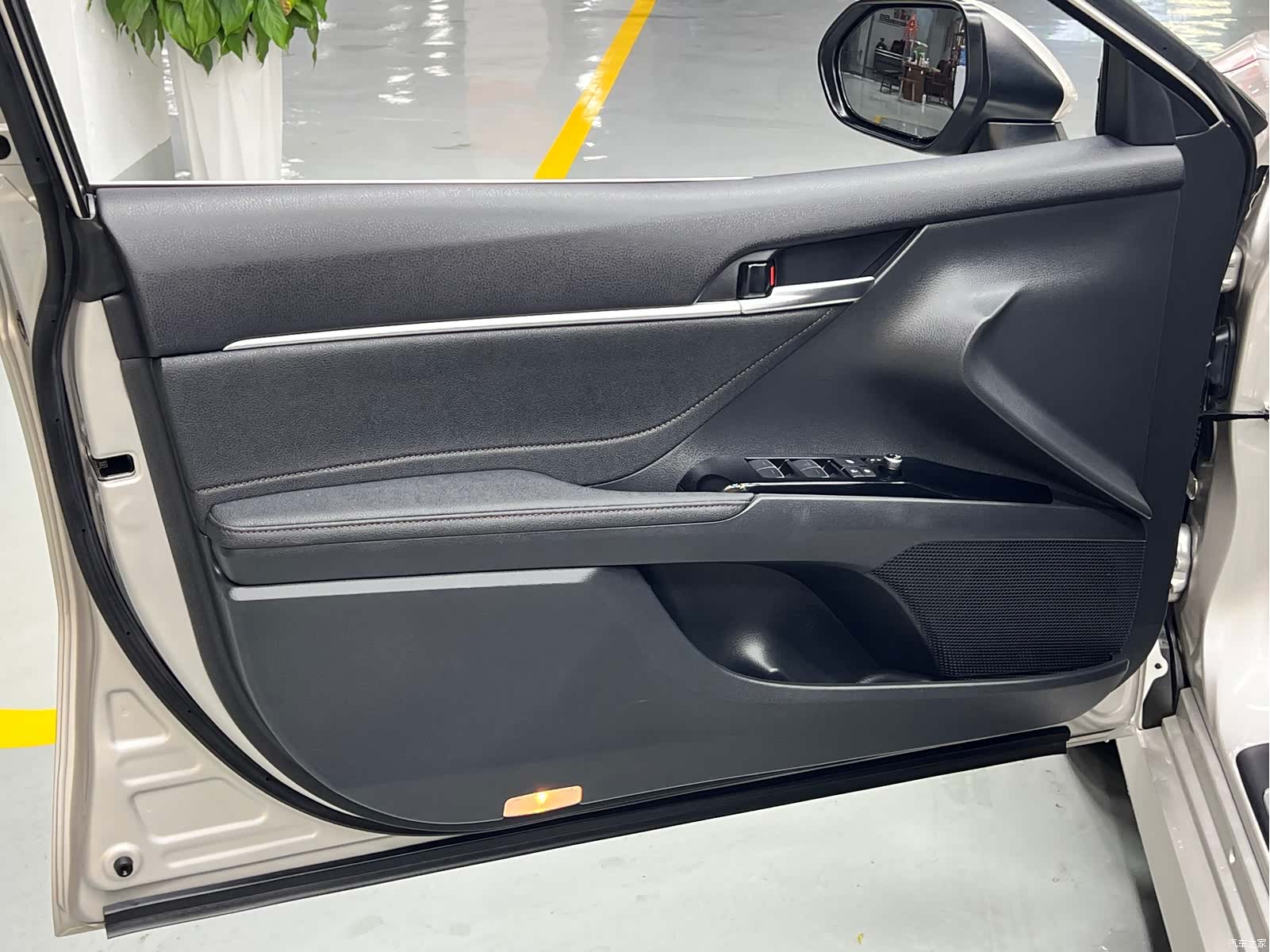 Toyota Camry, 2023 17