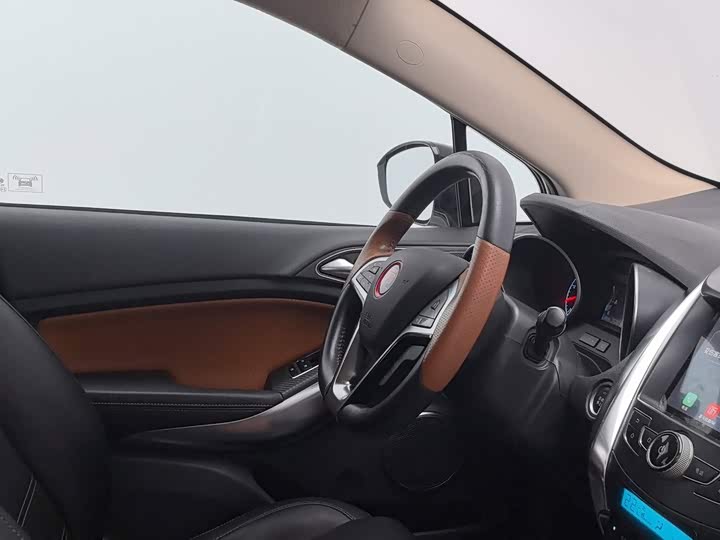BYD Yuan 2016 1.5L МКПП Люкс
