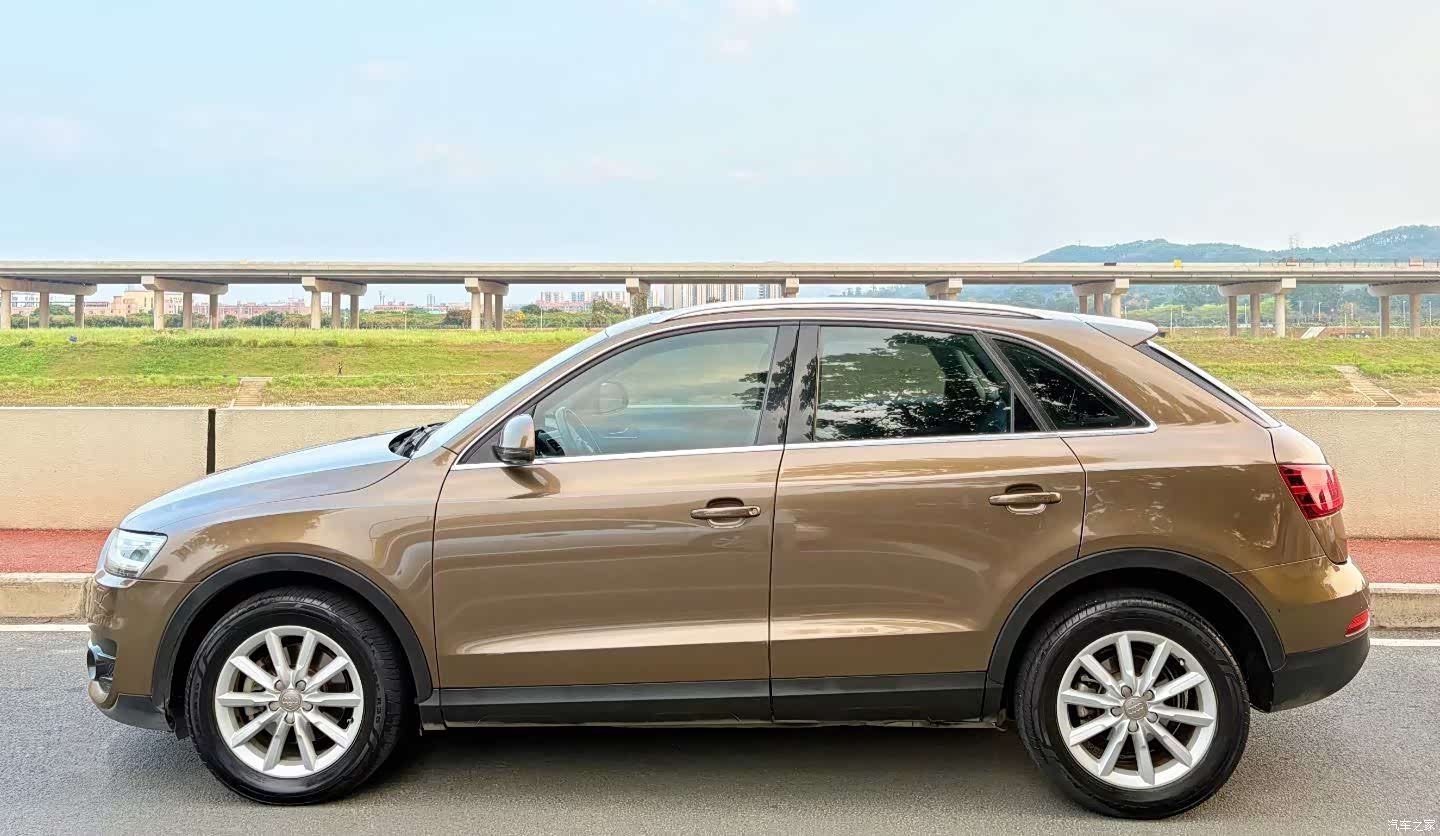 Audi Q3, 2014 6