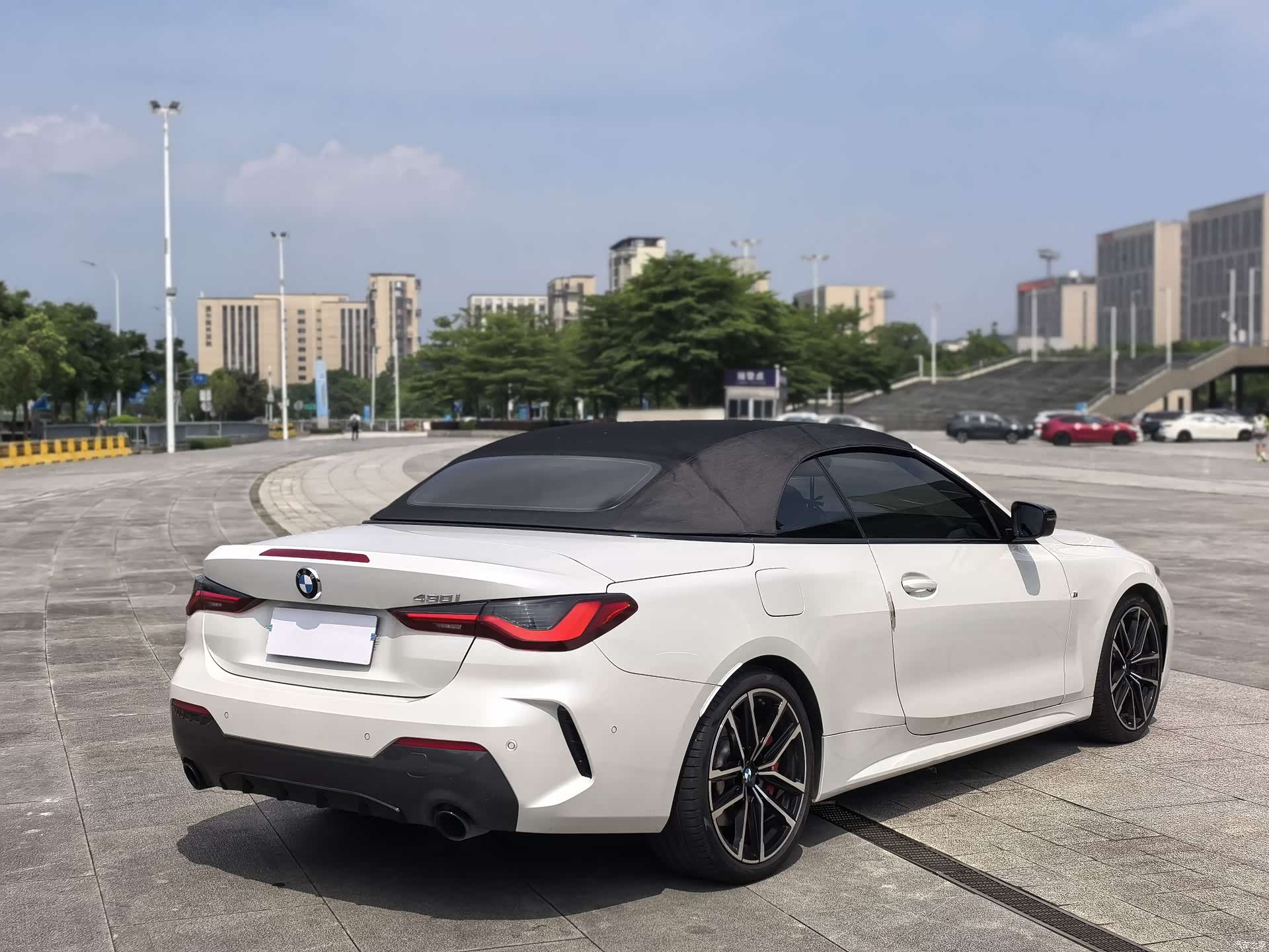 BMW 4 Series, 2022 все фото