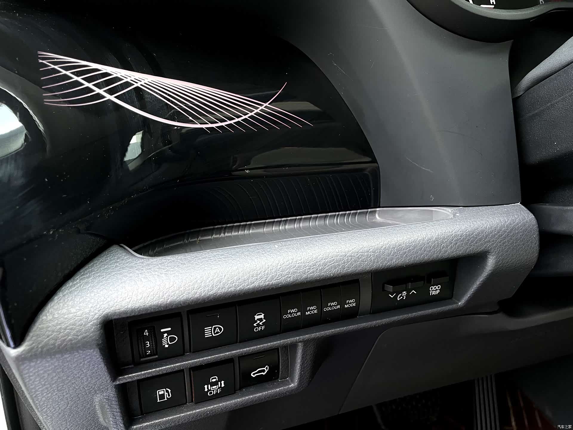 Toyota Granvia, 2025 17
