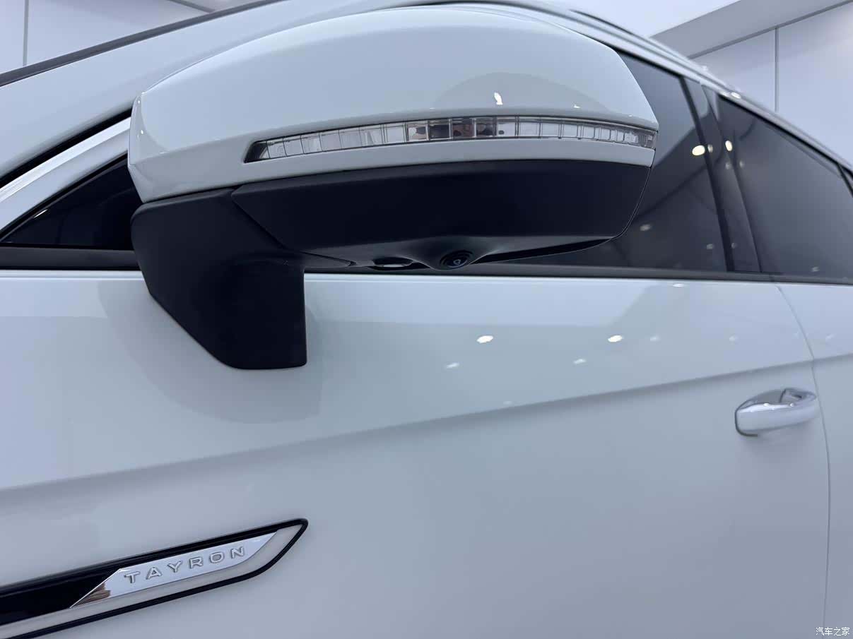 Volkswagen Tayron, 2023 8