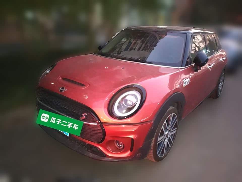 MINI CLUBMAN
