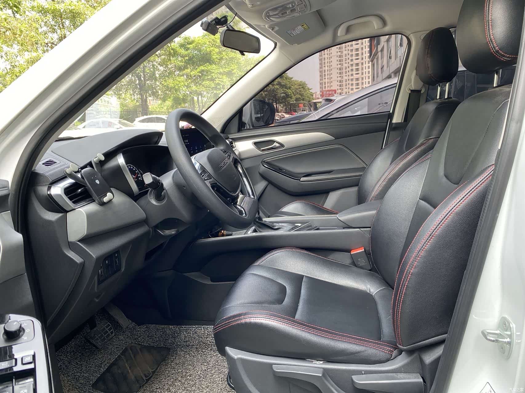 BAIC X3, 2020 8