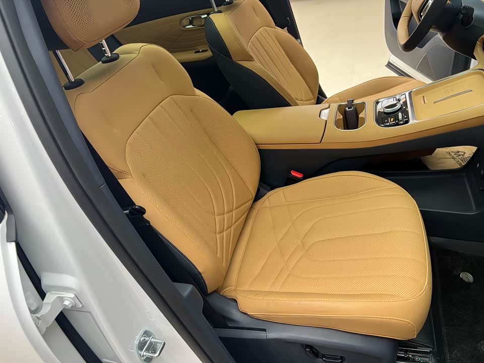 Geely Galaxy Galaxy Starship 7