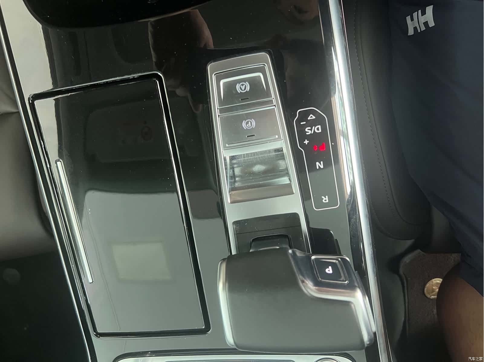 Audi A8L, 2020 16