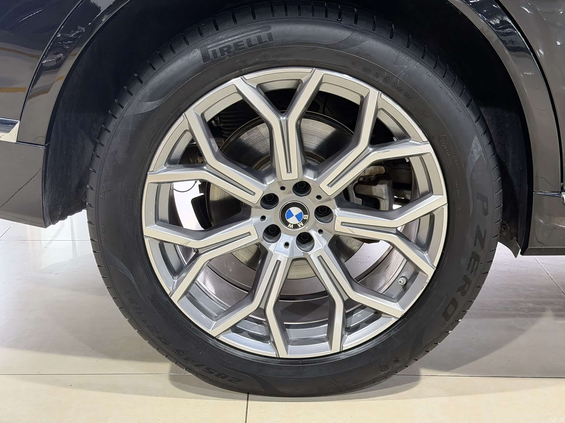 BMW X7, 2023 13