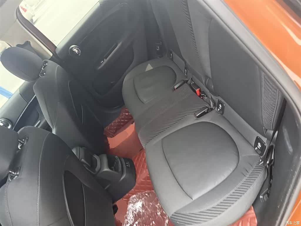 Mini Countryman, 2019 17