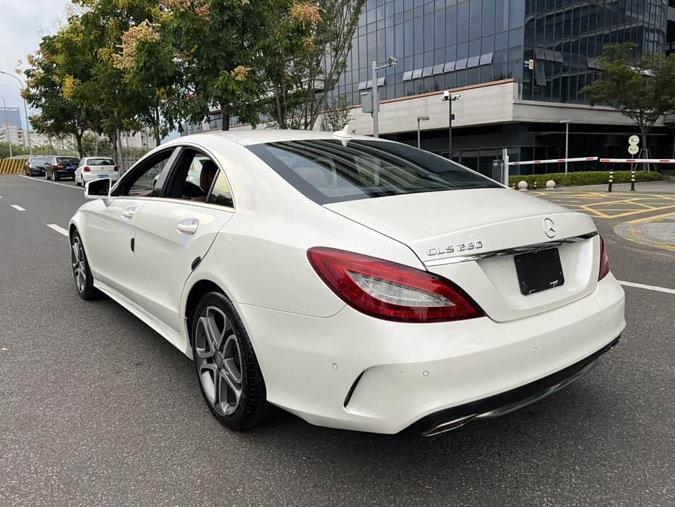 Mercedes-Benz CLS