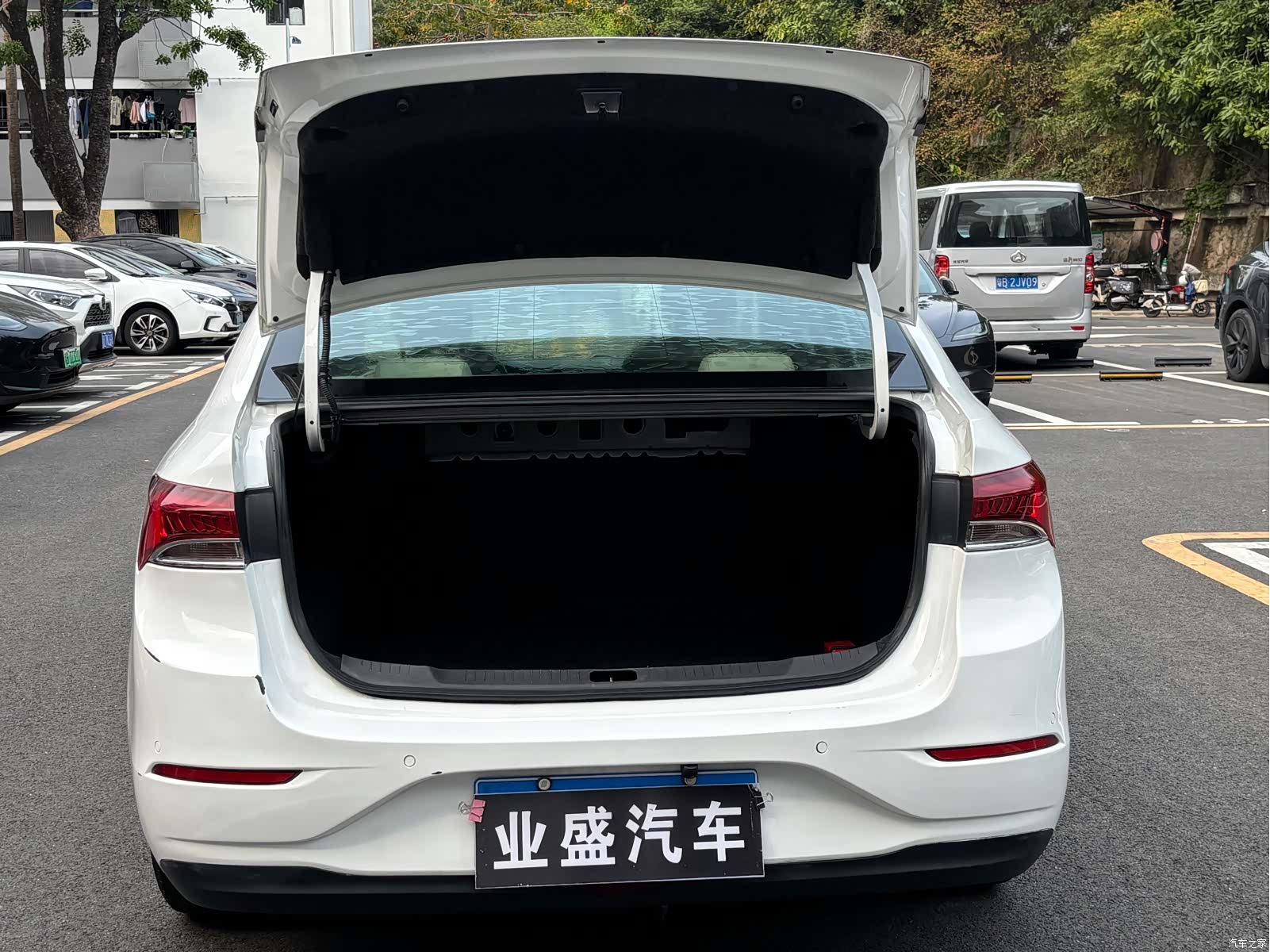 Buick V, 2018 17