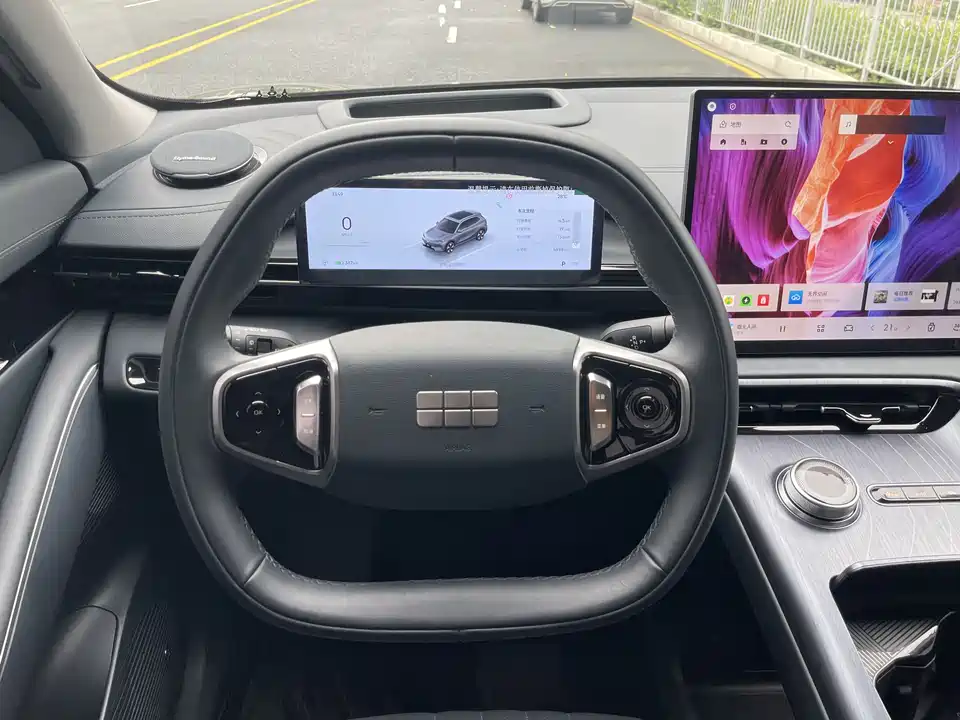 Geely Galaxy Galaxy E5