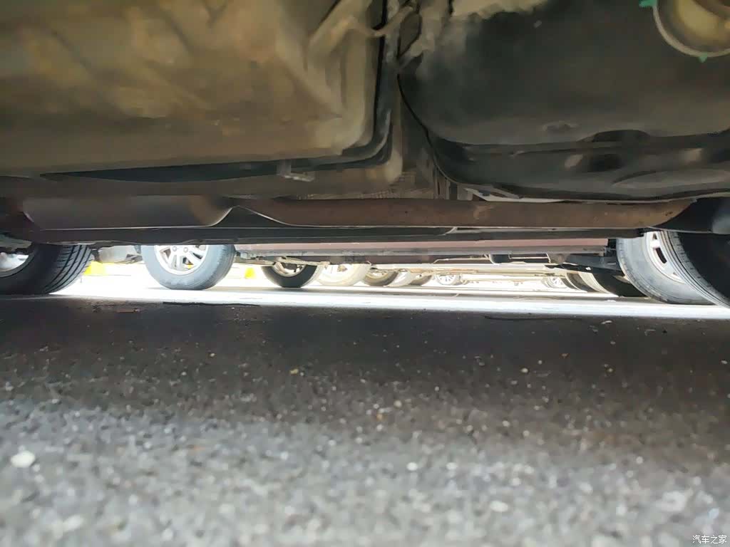 Geely Emgrand, 2020 18