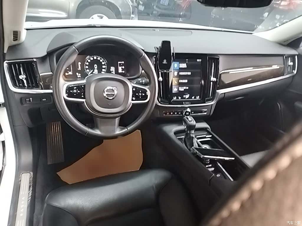 Volvo S90, 2018 10