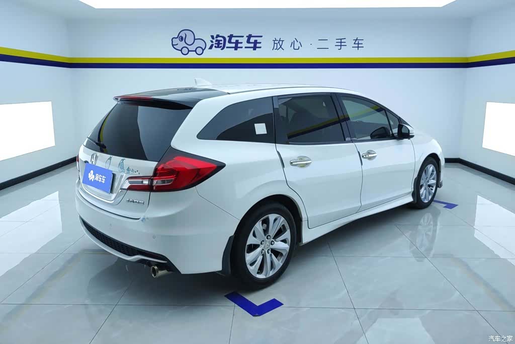 Honda Jade, 2018 3