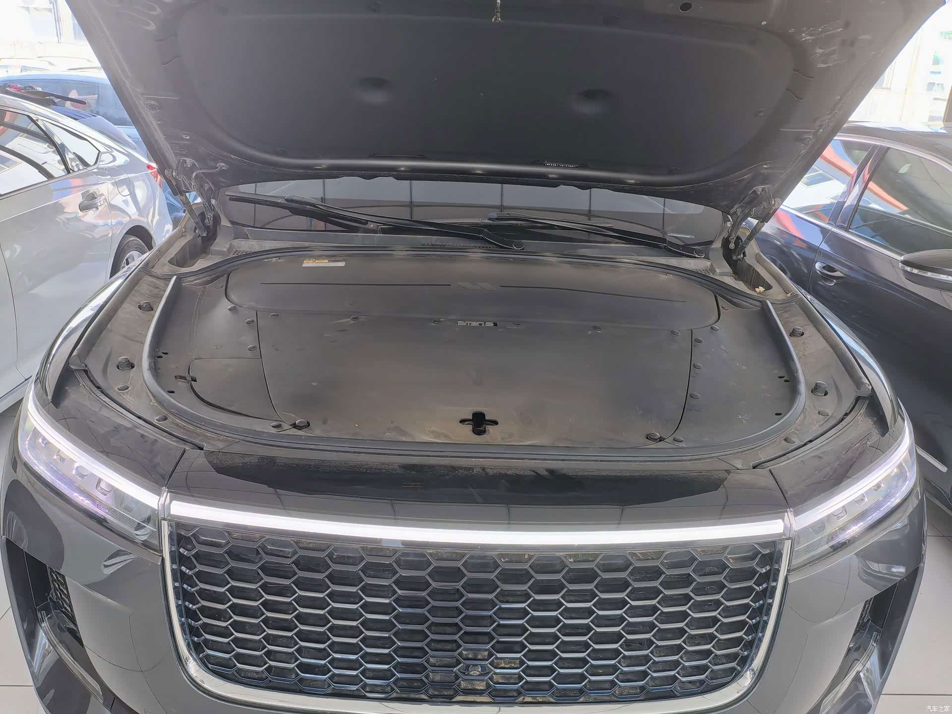 Li Auto ONE, 2023 все фото