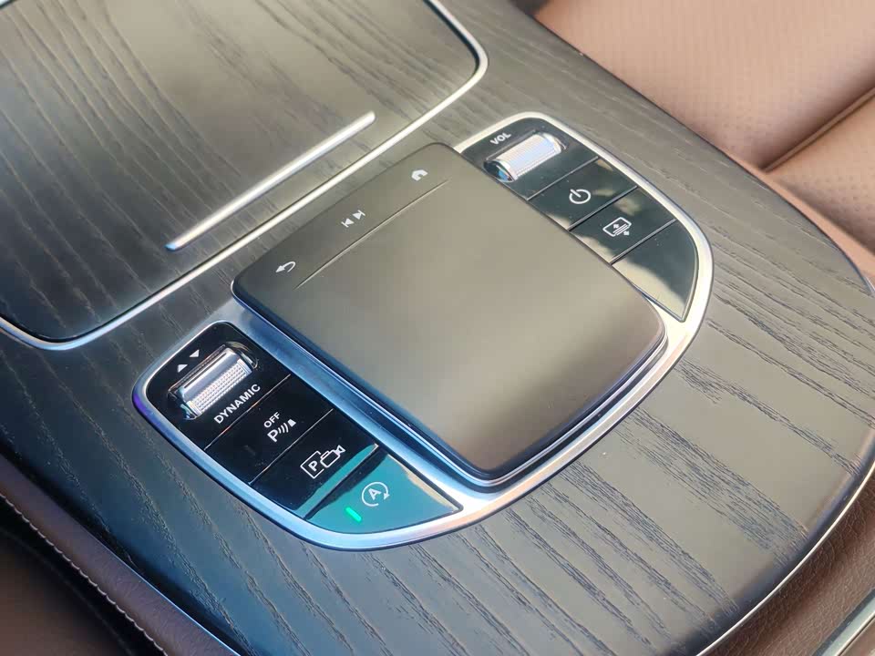 Mercedes-Benz E-class Mercedes-Benz E-class