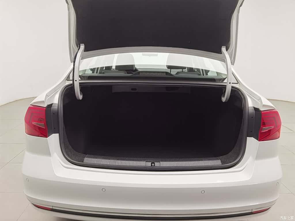 Volkswagen Bora, 2017 16