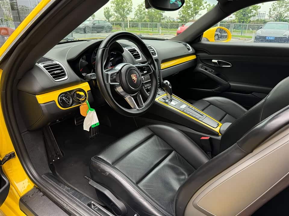 Porsche Cayman