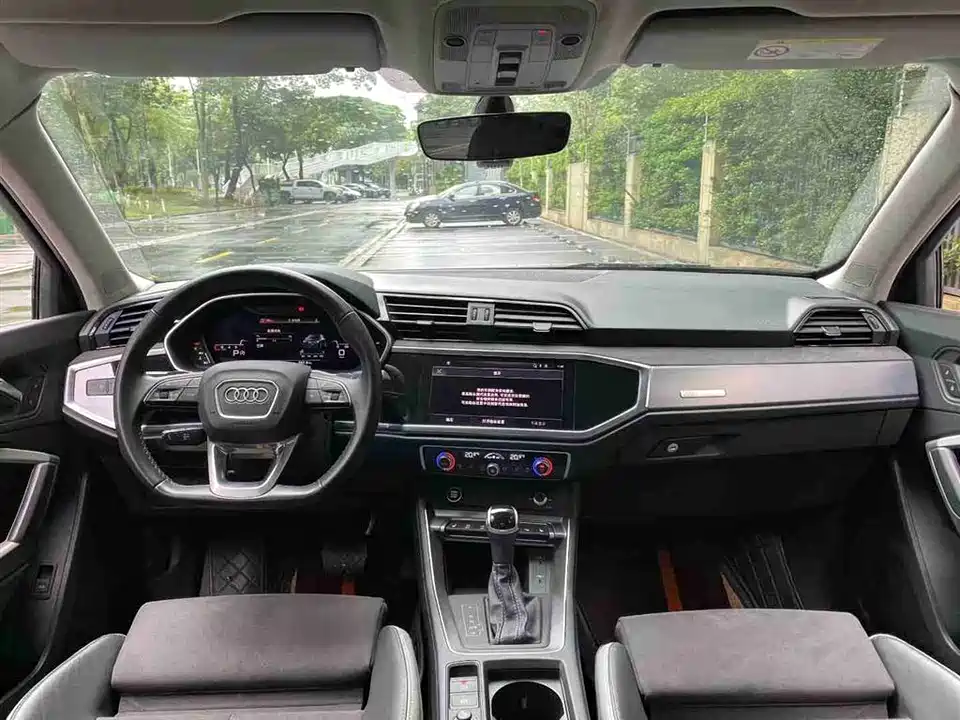 Audi Q3 Audi Q3