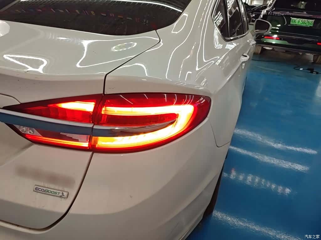 Ford Mondeo, 2017 8
