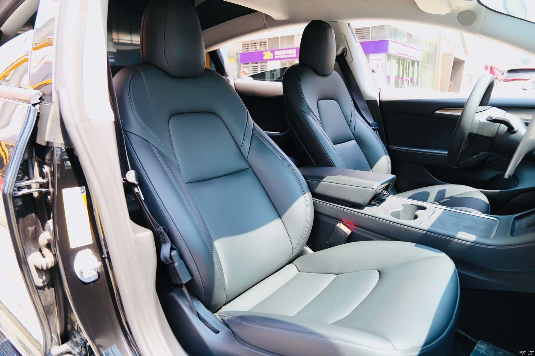 Tesla Model 3, 2021 7