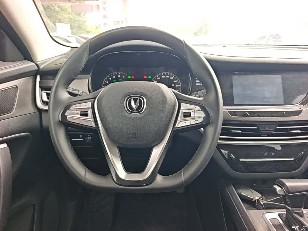 Changan CS35, 2020 11