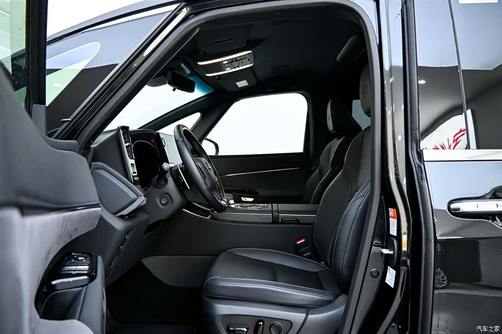 Lexus LM, 2024 10
