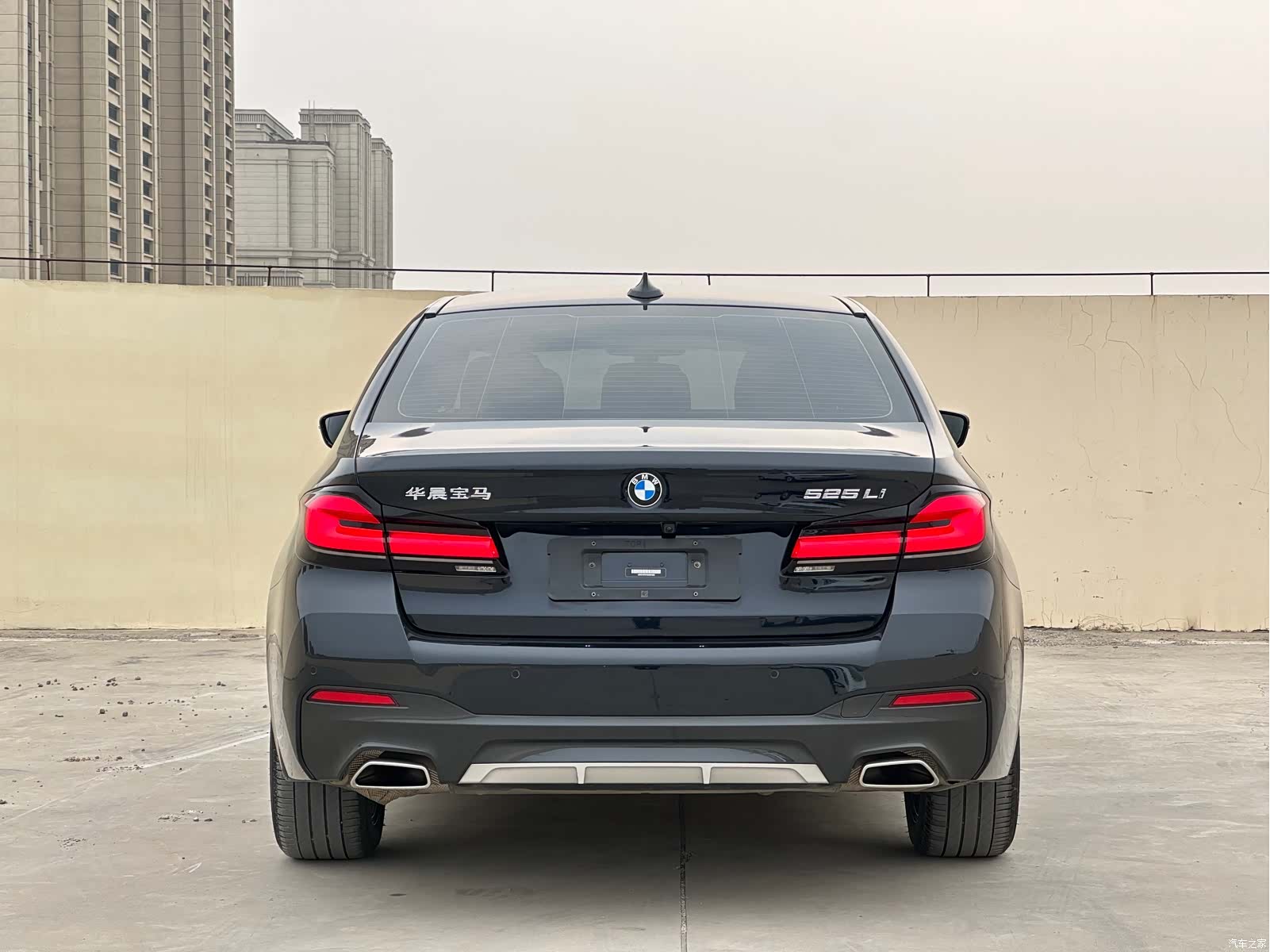 BMW 5 Series, 2022 11