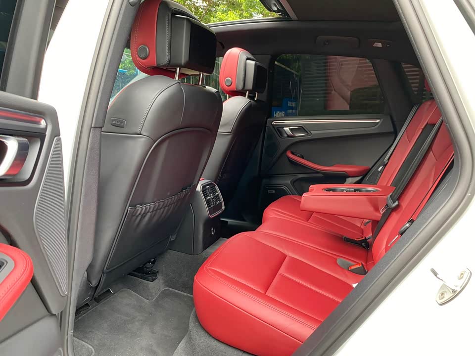 Porsche Macan Porsche Macan